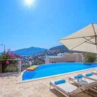Villa Neptune — 111