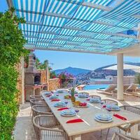 Villa Neptune — 112
