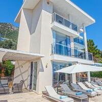 Villa Neptune — 114
