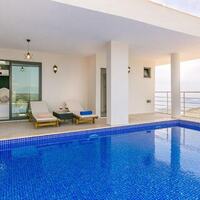 Villa Hills Excellence — 4