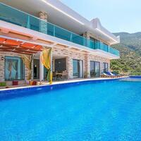 Villa Hills Şato — 1