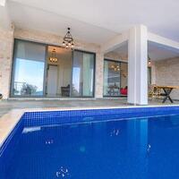 Villa Hills Spring — 4