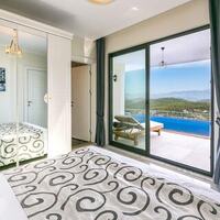 Villa Hills Excellence — 52