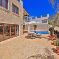 Villa Serta — 9