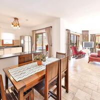 Villa Serta — 26