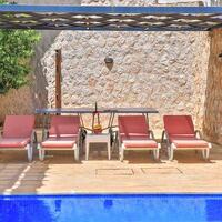 Villa Serta — 31
