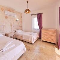 Villa Serta — 36