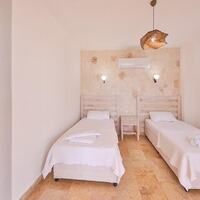 Villa Serta — 38