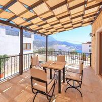 Villa Serta — 40