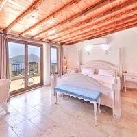 Villa Serta — 42
