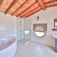 Villa Serta — 46