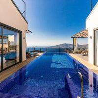 Villa Efe — 13