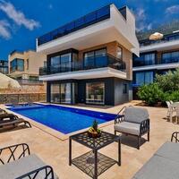 Villa Vala — 1