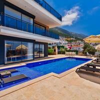 Villa Vala — 4