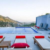 Villa Flora — 18