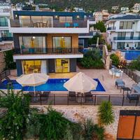 Villa Vala — 36