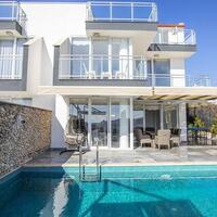 Villa Royal 1 — 3