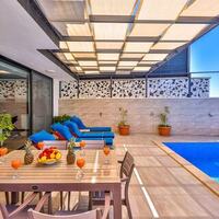 Villa Zaz — 16