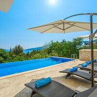 Villa Greenscape — 3