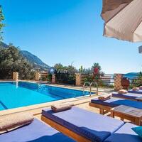 Villa Otantik — 30