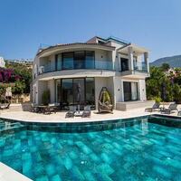 Villa Safran County — 3