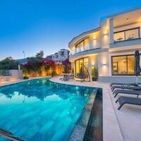 Villa Safran County — 4