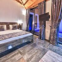 Villa Achyle — 24