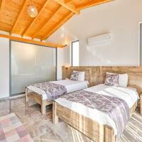 Villa Achyle — 32