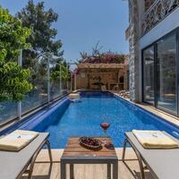 Villa Narin 4 — 1