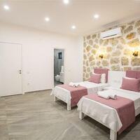Villa Royal 3 — 16