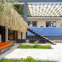 Villa Panama — 2
