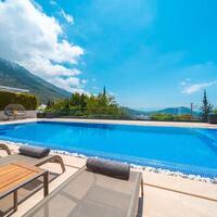 Villa Cratos — 23