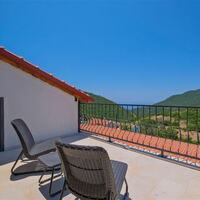 Villa Ev May — 11