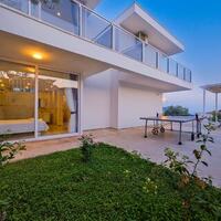 Villa Lumiere 2 — 6