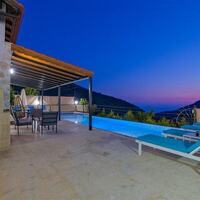 Villa Ev May — 25