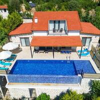 Villa Ev May — 36