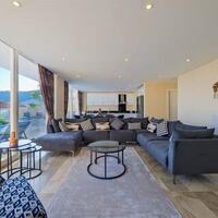 Villa Lumiere 1 — 44