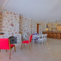 Villa Ev May — 58