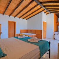 Villa Ev May — 60