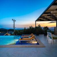 Villa Therapy 620 — 8