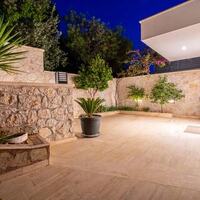 Villa Therapy 620 — 9