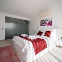 Villa Therapy 620 — 37