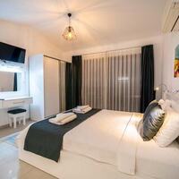 Villa Therapy 620 — 47