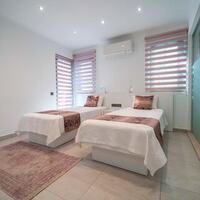 Villa Therapy 620 — 54