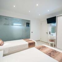 Villa Therapy 620 — 57