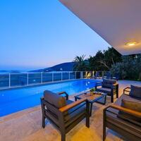Villa Lumiere 3 — 55
