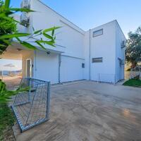 Villa Lumiere 2 — 109