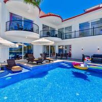 Villa Saray — 1