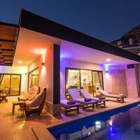 Villa Therapy — 23