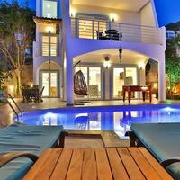 Villa Lotus — 2